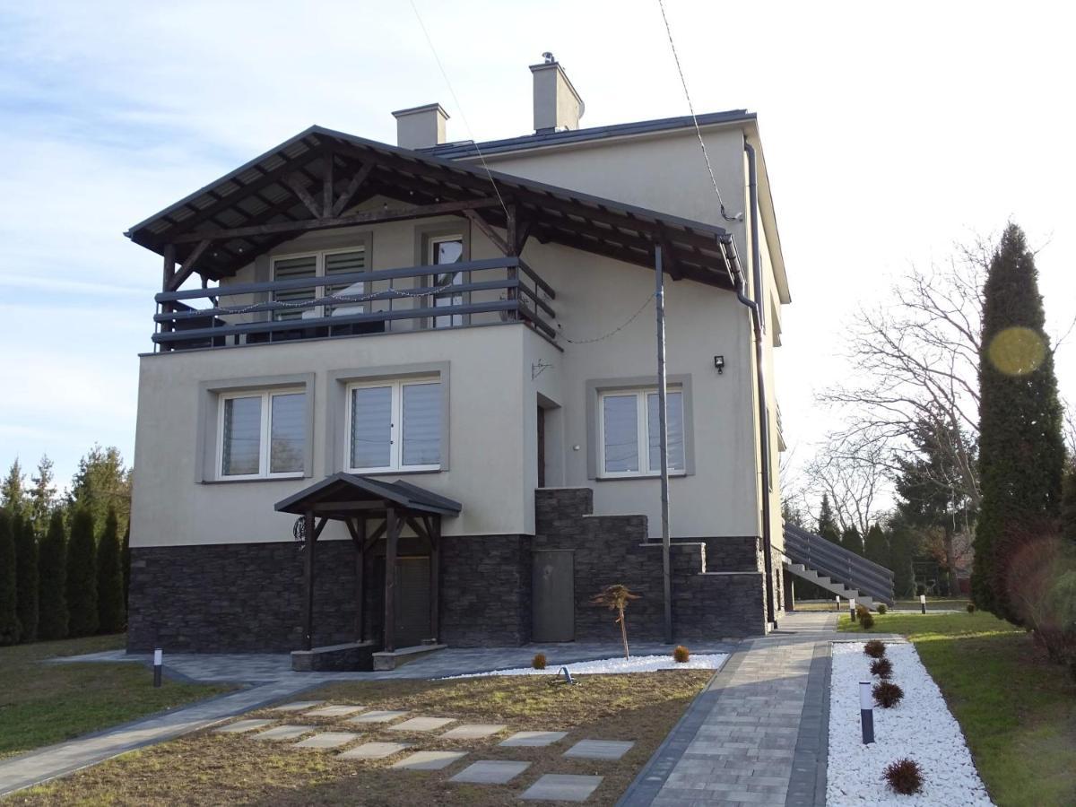Villa Sanriver Przemyśl Eksteriør billede